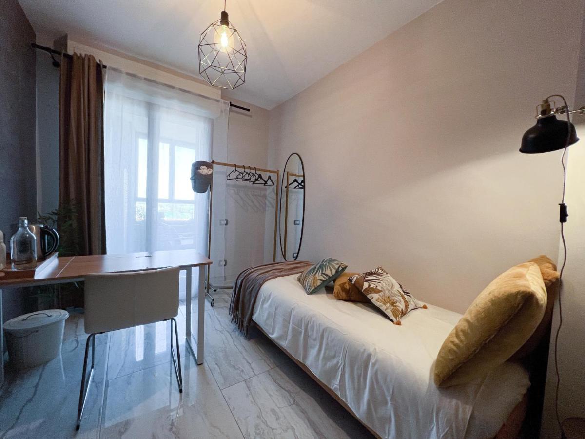 Holy-Day Rooms Milano Экстерьер фото