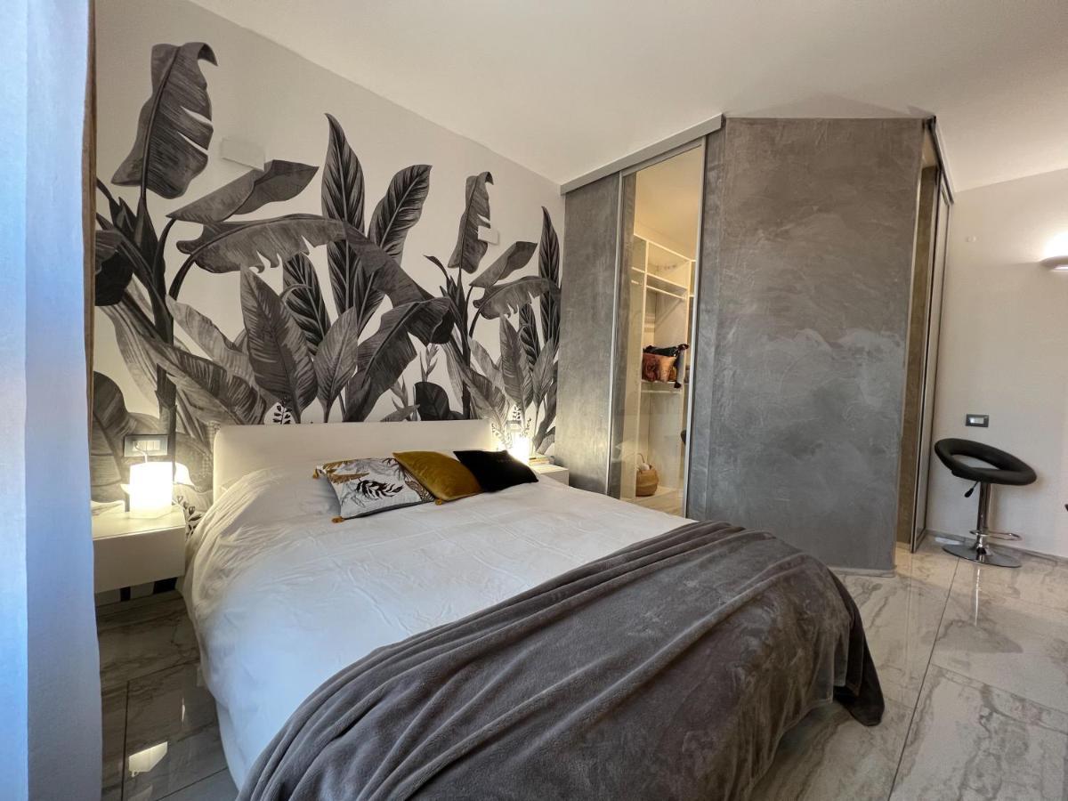 Holy-Day Rooms Milano Экстерьер фото